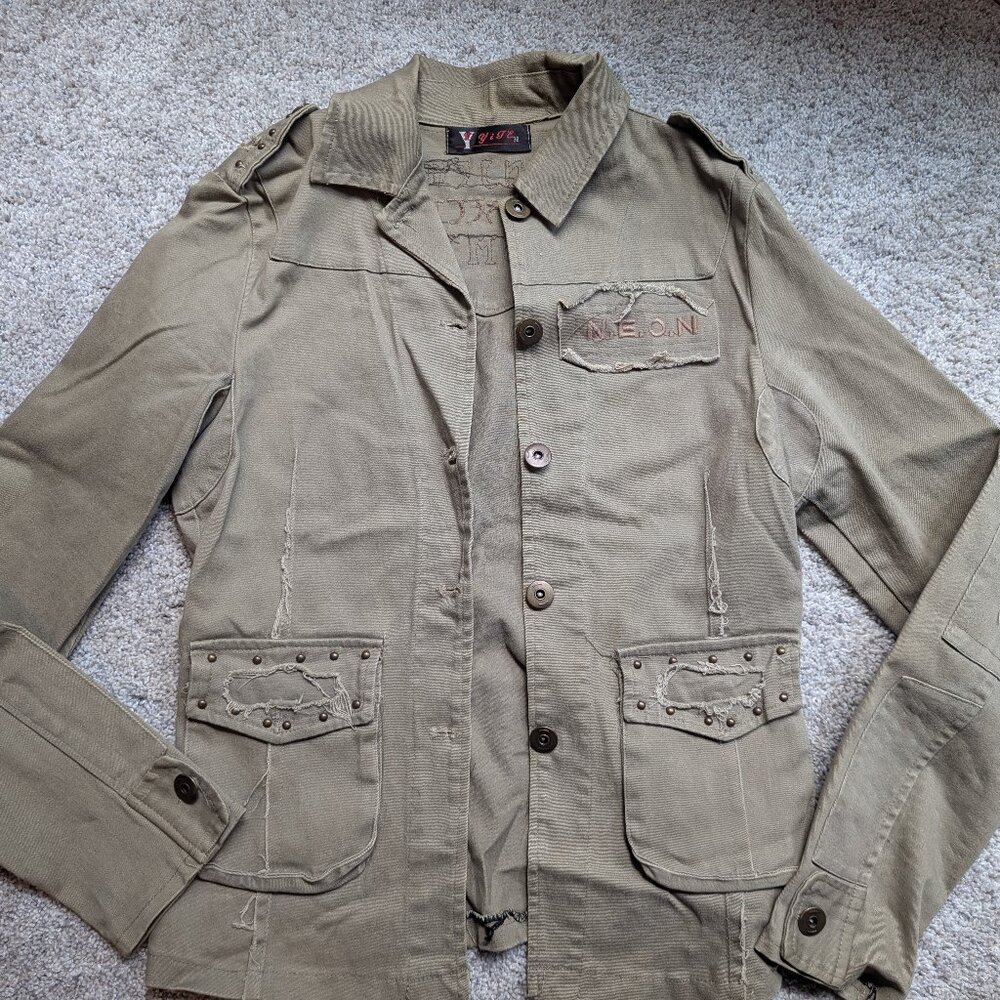 Military style women's Jean jacket olive color medium